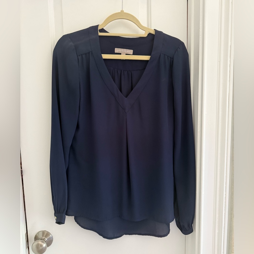 Banana Republic Long Sleeve V-Neck Blouse - Navy